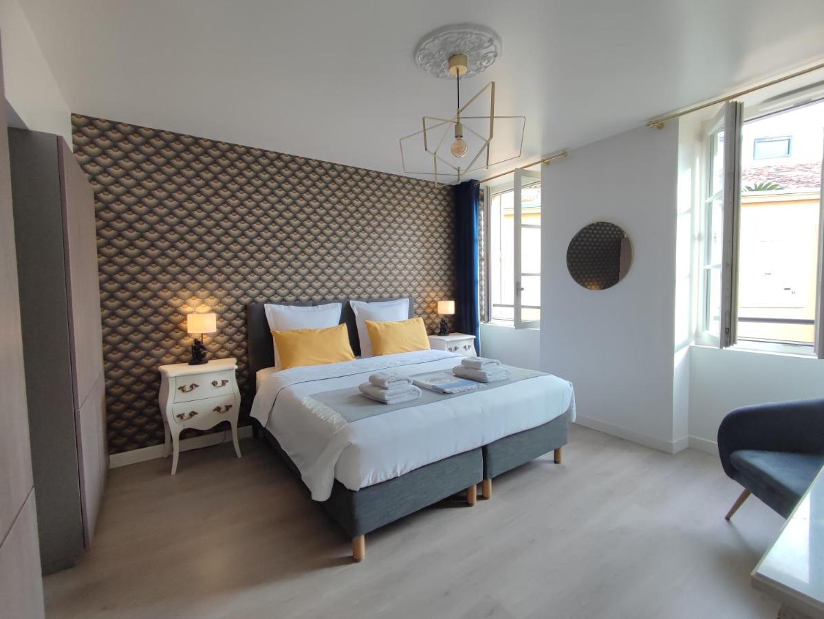 Le Marquis - T3 Standing 100M2 250 Metres Du Port Lejlighed Marseille Eksteriør billede